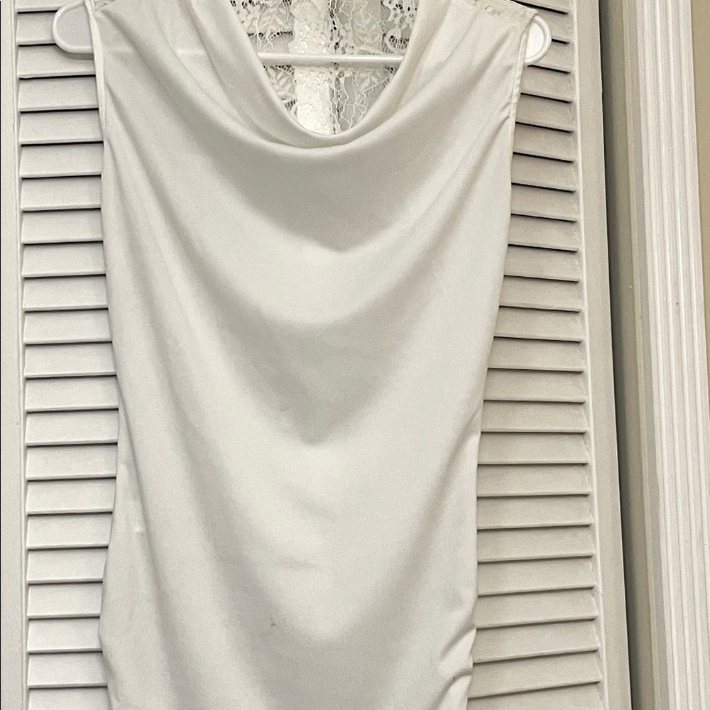 Women's Sleeveless Ruched Laced Back Blouse